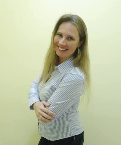 z8r1yrc2uqovv4pdptrw - Kit Negócios que Prosperam Retrato da escritora e mentora Sandra Inhasz